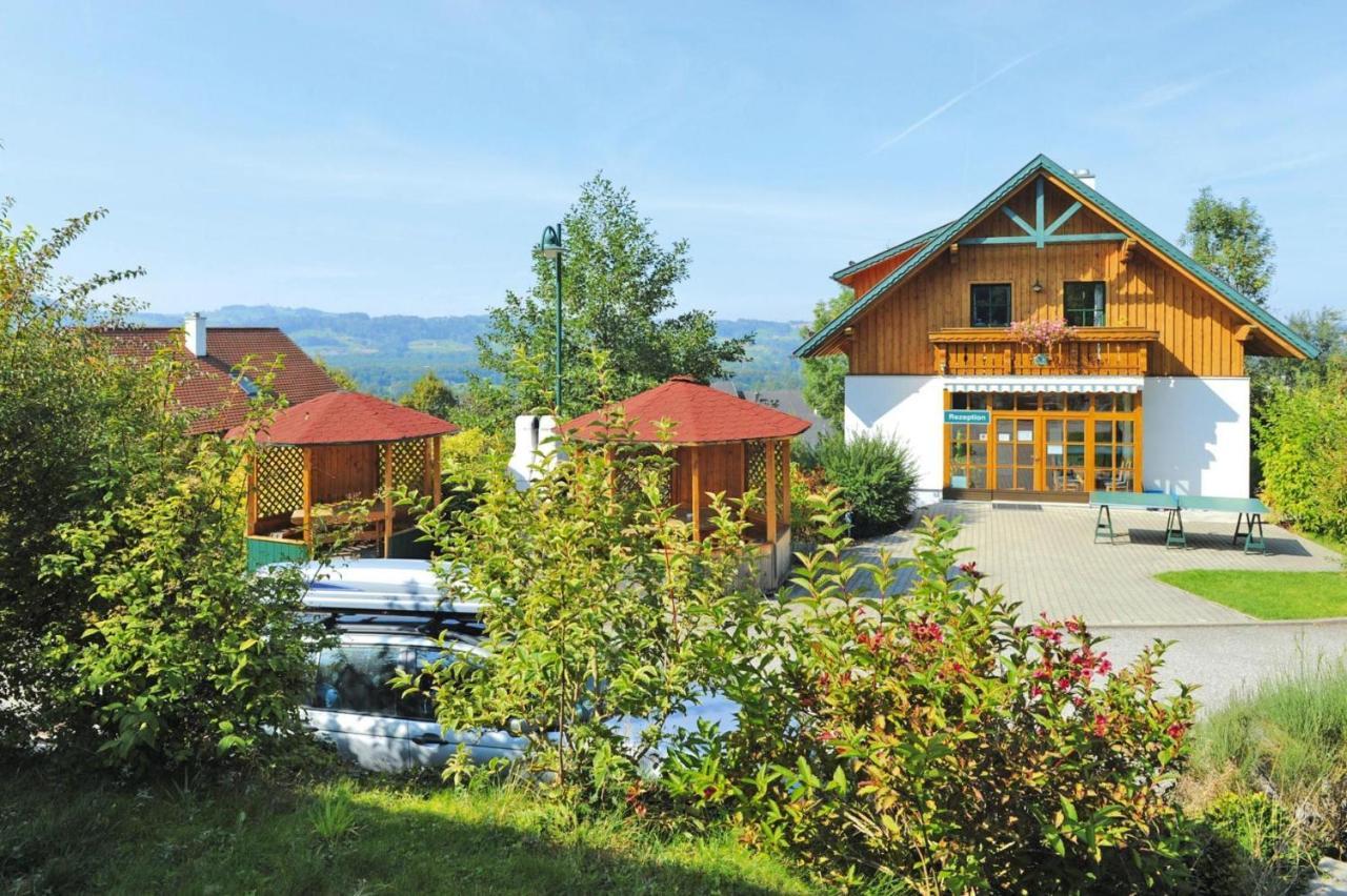 Holiday Village, Schlierbach Kültér fotó